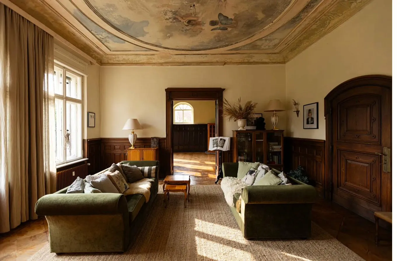 Salon with frescoed ceiling